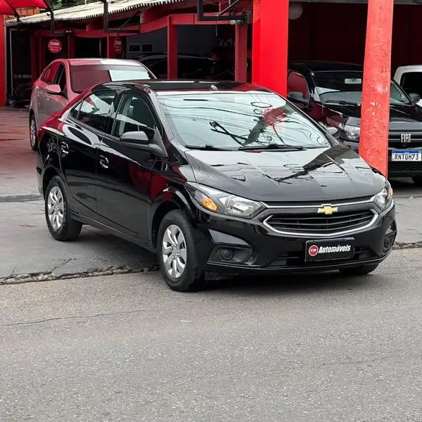 Chevrolet Onix Plus JOY Plus 1.0 8V 4p Flex Mec.