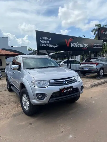Carro Mitsubishi L200 2014 Triton HPE 3.2 CD TB Int.Diesel