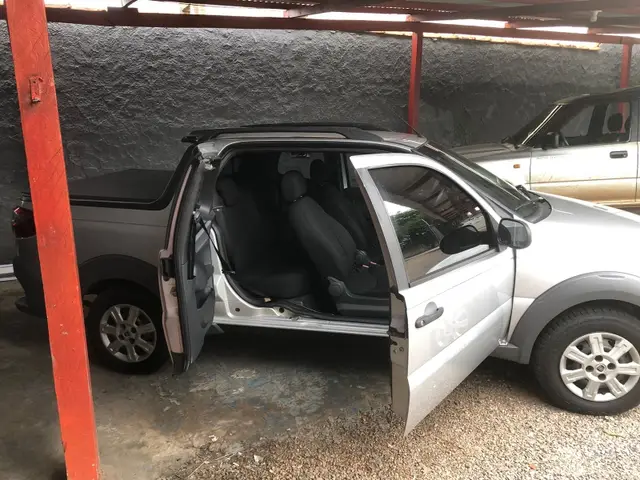 Carro Fiat Strada 2018 Hard Working 1.4 (Flex) (Cabine Dupla)