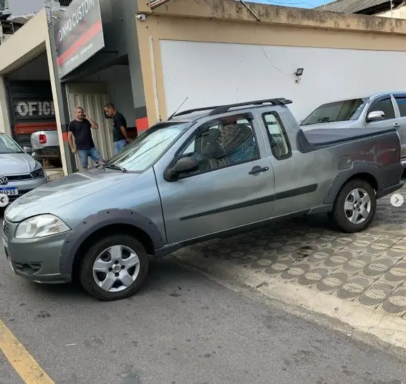 Carro Fiat Strada 2013 Working 1.4 (Flex)