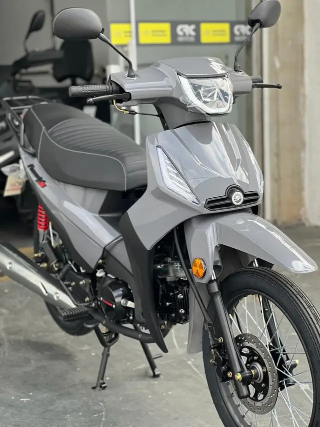 Carro Shineray Phoenix 50 2024 49 cc