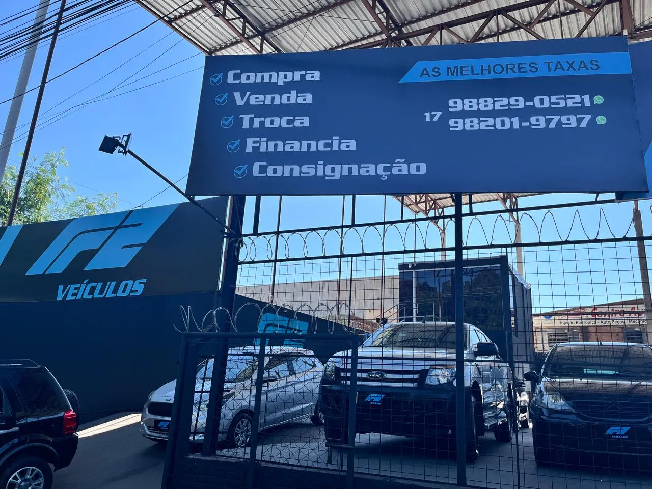 Fachada da loja Veículos à venda em F2 VEICULOS - São José do Rio Preto - SP | Mobiauto