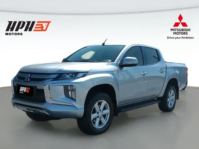 Carro Mitsubishi L200 Triton Sport 2022 GL 2.4 DID-H 4x4 (Aut)