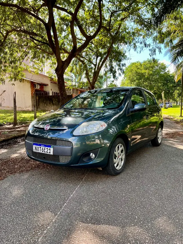 Carro Fiat Palio 2015 Attractive 1.4 Evo (Flex)