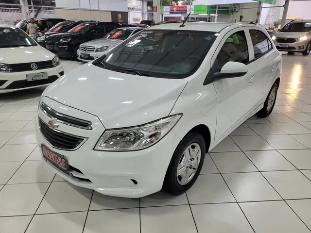 Carro Chevrolet Onix 2015 1.0 LT SPE/4