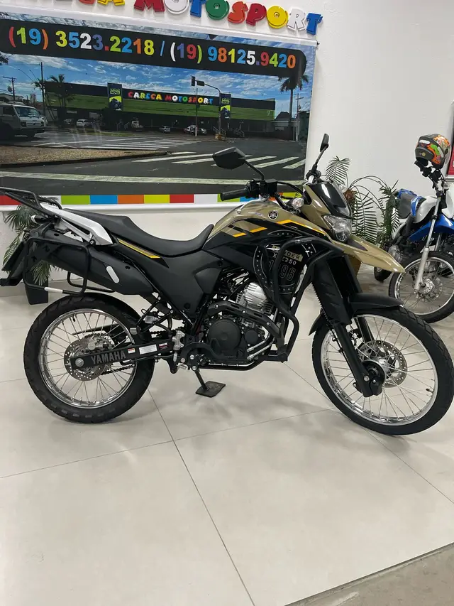 Carro Yamaha XTZ 250 Lander 2023 Capitão América
