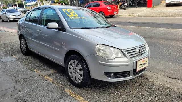 Carro Volkswagen Polo Sedan 2008 1.6 8V (Flex)