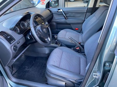 Polo Sedan Comfortline 1.6 8V (Flex)