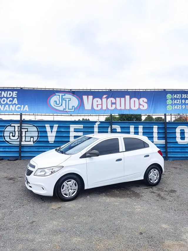 Carro Chevrolet Onix 2018 1.0 Joy SPE/4