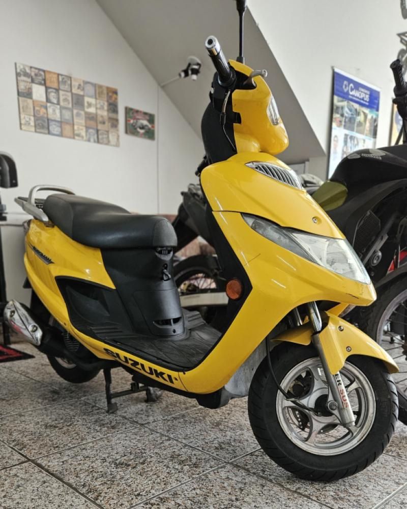 Suzuki Burgman