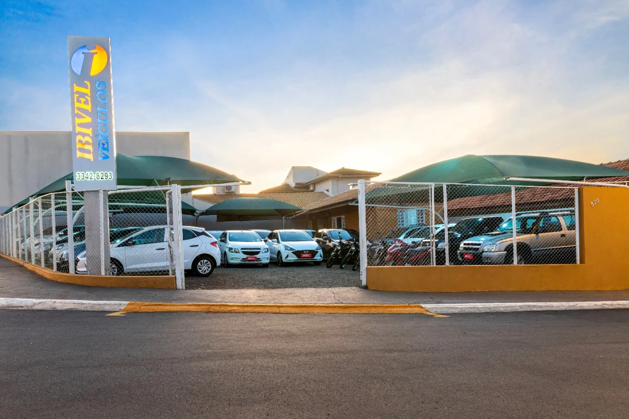 Fachada da loja Veículos à venda em Ibivel Veiculos - Ibitinga - SP | Mobiauto