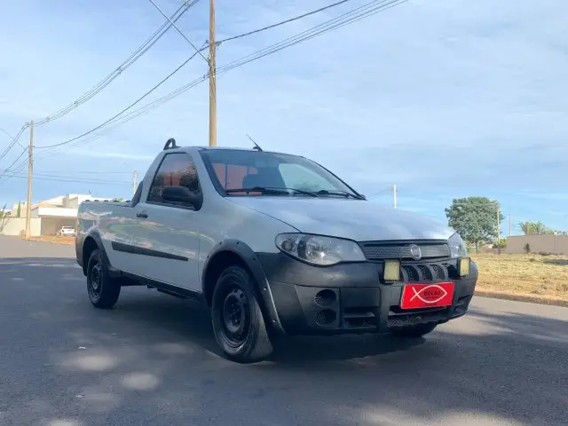 Carro Fiat Strada 2009 Fire 1.4 (Flex)