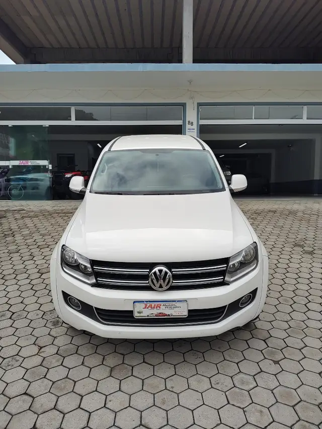 Carro Volkswagen Amarok 2016 2.0 CD 4x4 TDi Highline (Aut)