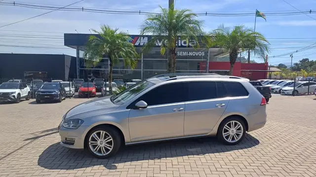 Carro Volkswagen Golf Variant 2016 Highline 1.4 TSi DSG BlueM.