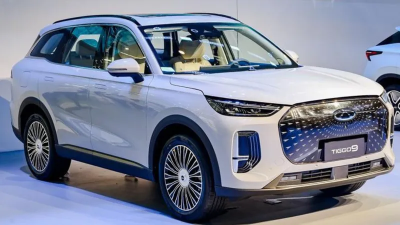 Chery Tiggo 9 PHEV é revelado na China e indica chegada ao Brasil 