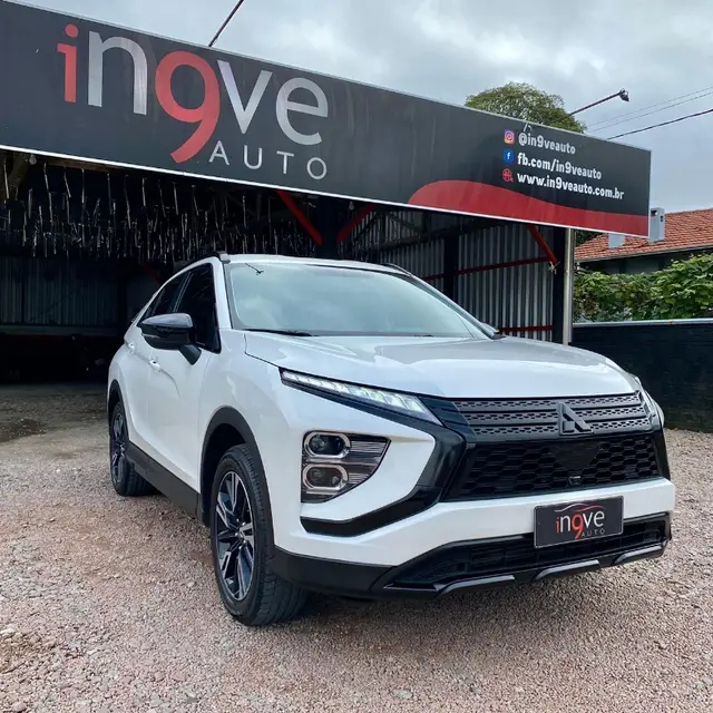 Carro Mitsubishi Eclipse Cross 2023 HPE 1.5 Turbo (Aut)