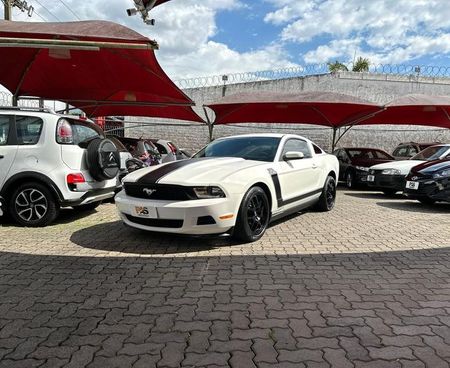 Mustang V6 Premium