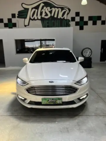 Carro Ford Fusion 2017 2.0 EcoBoost Titanium AWD (Aut)