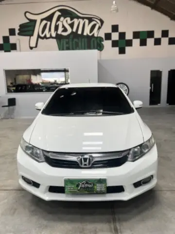 Carro Honda Civic 2014 New  LXR 2.0 i-VTEC (Aut) (Flex)