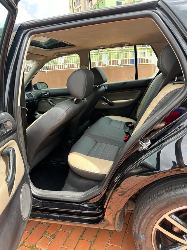 Carro Volkswagen Golf 2009 Sportline 1.6 (Flex)