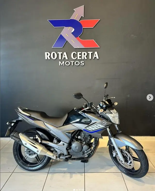Carro Yamaha Fazer 250 2015 FAZER L. EDITION /BLUEFLEX