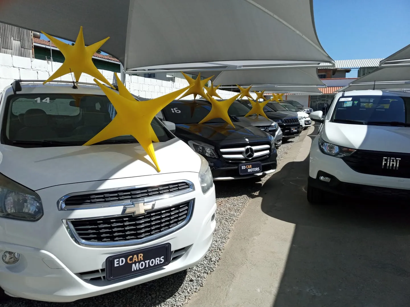 Fachada da loja Veículos à venda em ED CAR COMERCIO DE VEICULOS E AUTOPECAS EIRELI - Rio das Ostras - RJ | Mobiauto