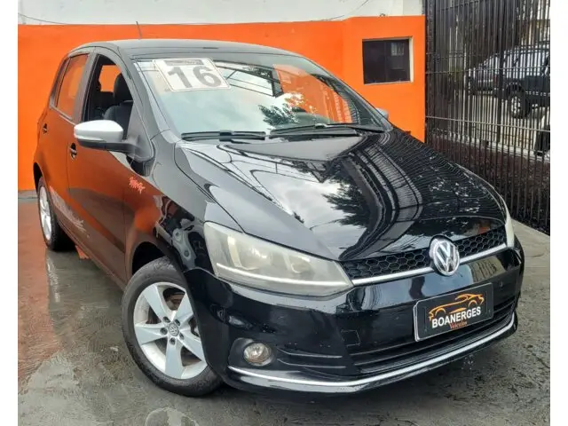 Carro Volkswagen Fox 2016 1.6 MSI Rock in Rio (Flex)