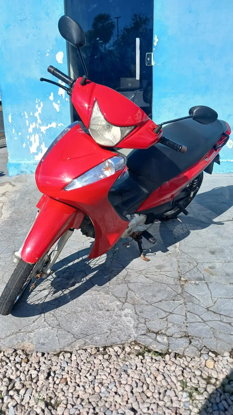 Honda Biz 125i ES