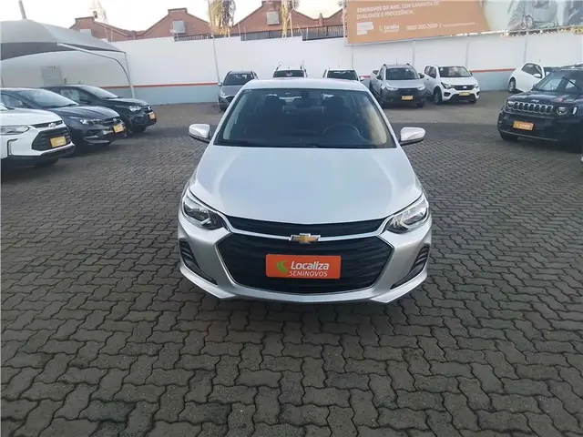 Carro Chevrolet Onix 2023 LT 1.0