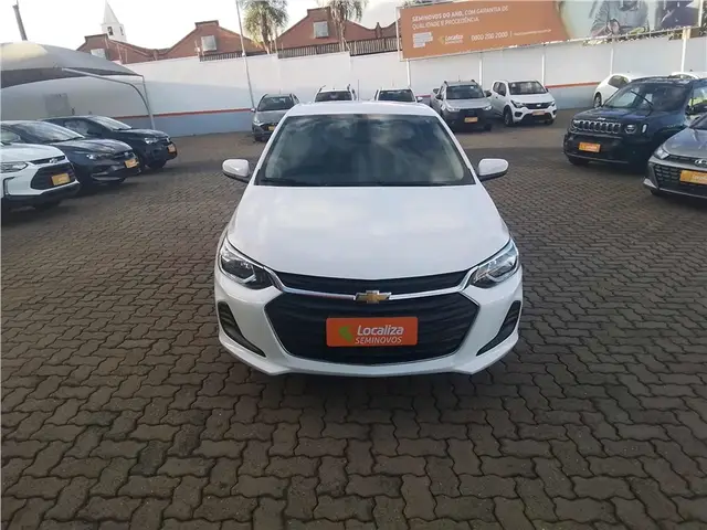 Carro Chevrolet Onix 2023 LT 1.0