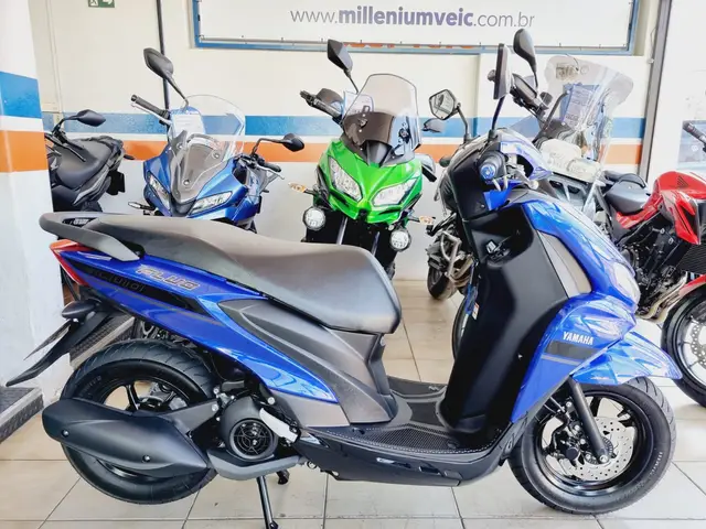 Carro Yamaha Fluo 2024 ABS