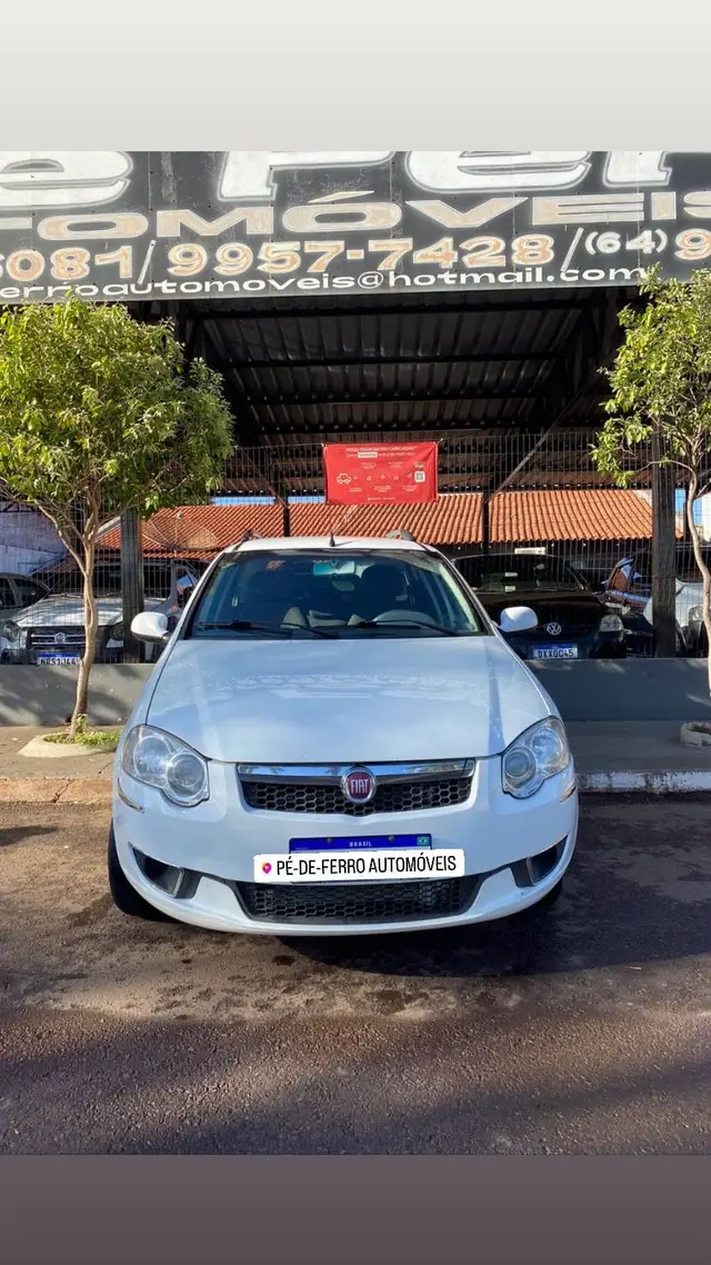 Carro Fiat Palio Weekend 2012 Adventure 1.8 16V (Flex)