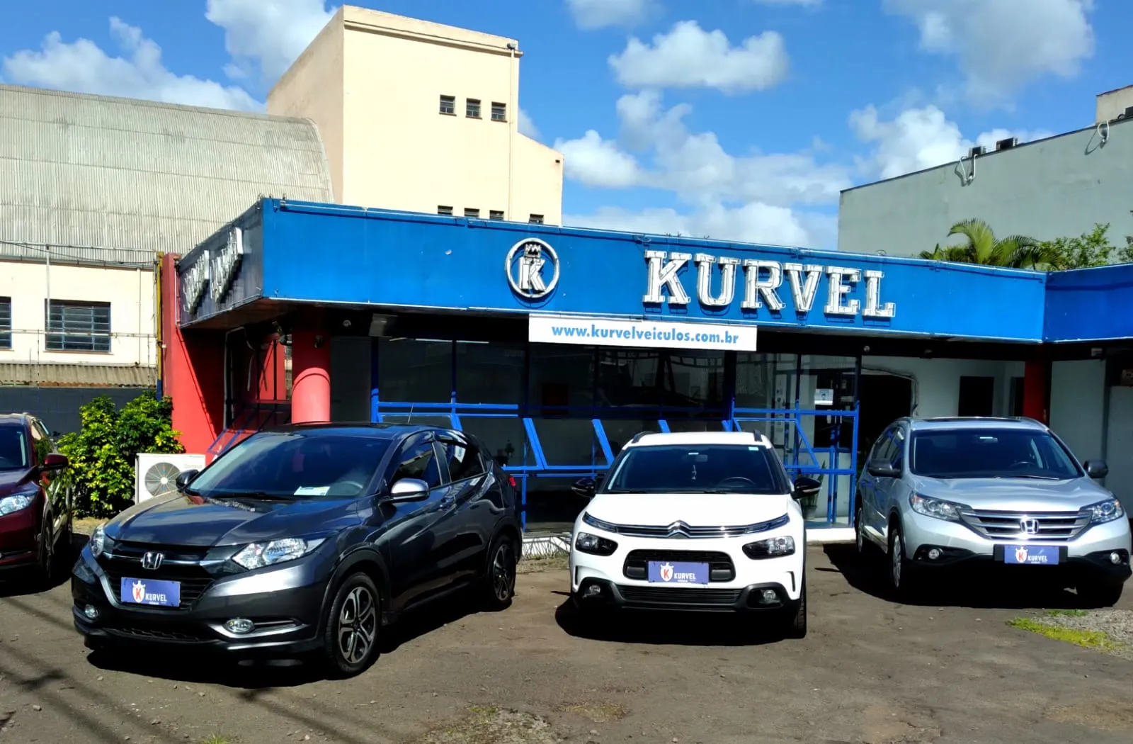 Fachada da loja KURVEL VEICULOS - Porto Alegre - RS