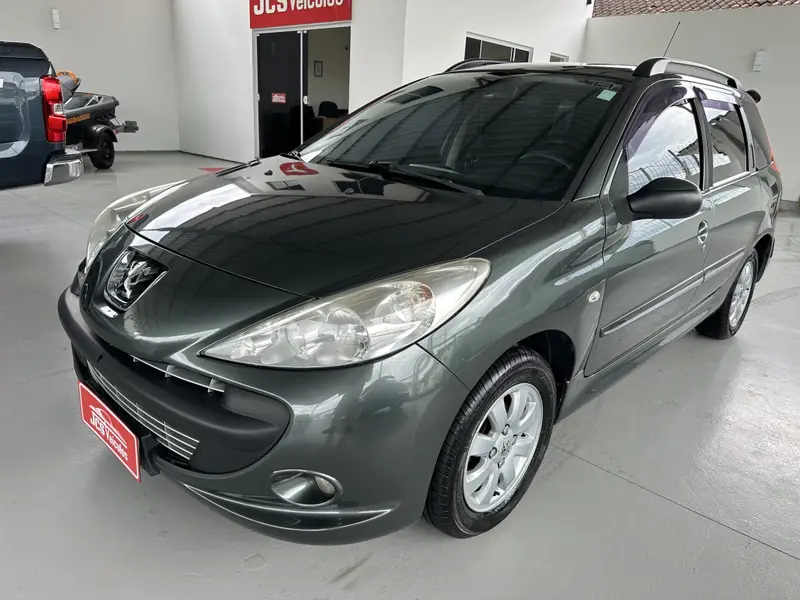 Peugeot 207 SW XR S 1.4 8V (flex)