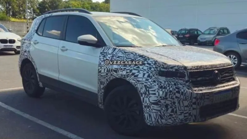 Novo VW T-Cross é visto em testes finais e revela mais detalhes do interior