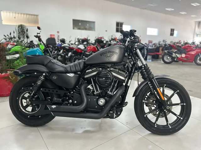 Carro Harley-Davidson Sportster XL 883 2017 XL 883N Iron