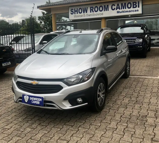 Carro Chevrolet Onix 2018 1.4 Activ SPE/4