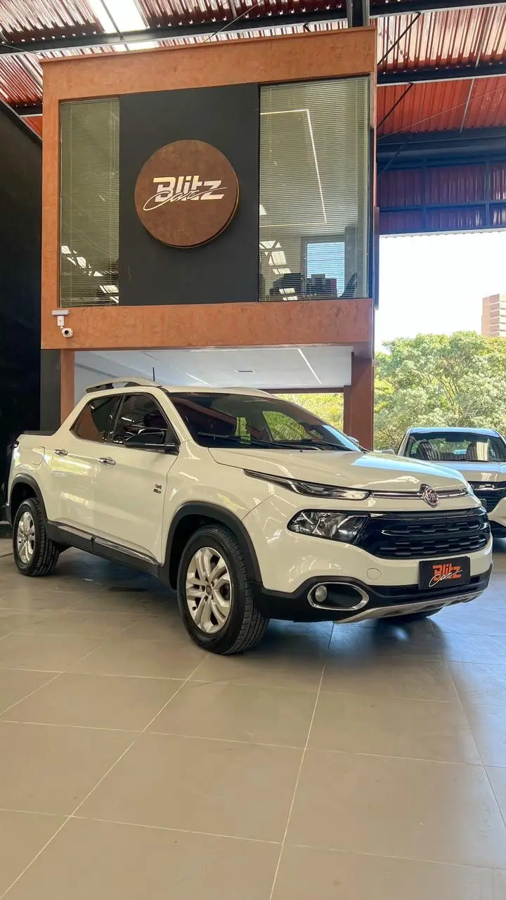 Fiat Toro Volcano 2.0 diesel AT9 4x4