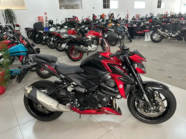 Moto Suzuki GSX-S 750 2020 A