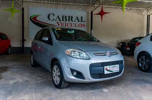 Carro Fiat Palio 2014 ESSENCE Dualogic 1.6 Flex 16V 5p
