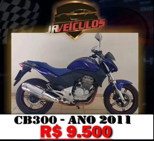 Carro Honda CB 300R 2011 Standard