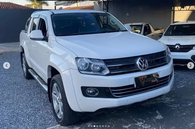 Carro Volkswagen Amarok 2013 2.0 CD 4x4 TDi Highline (Aut)