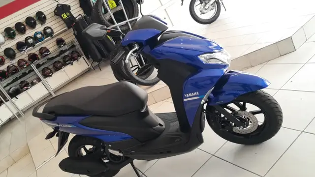 Carro Yamaha Fluo 2024 ABS