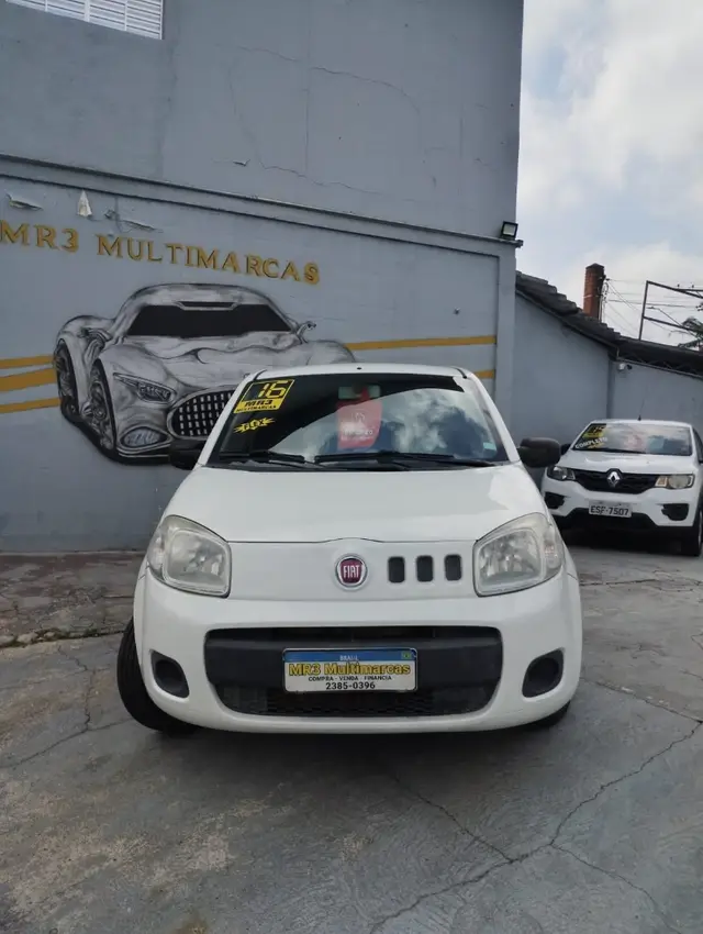 Carro Fiat Uno 2015 Vivace Italia 1.0 8V (Flex) 4p