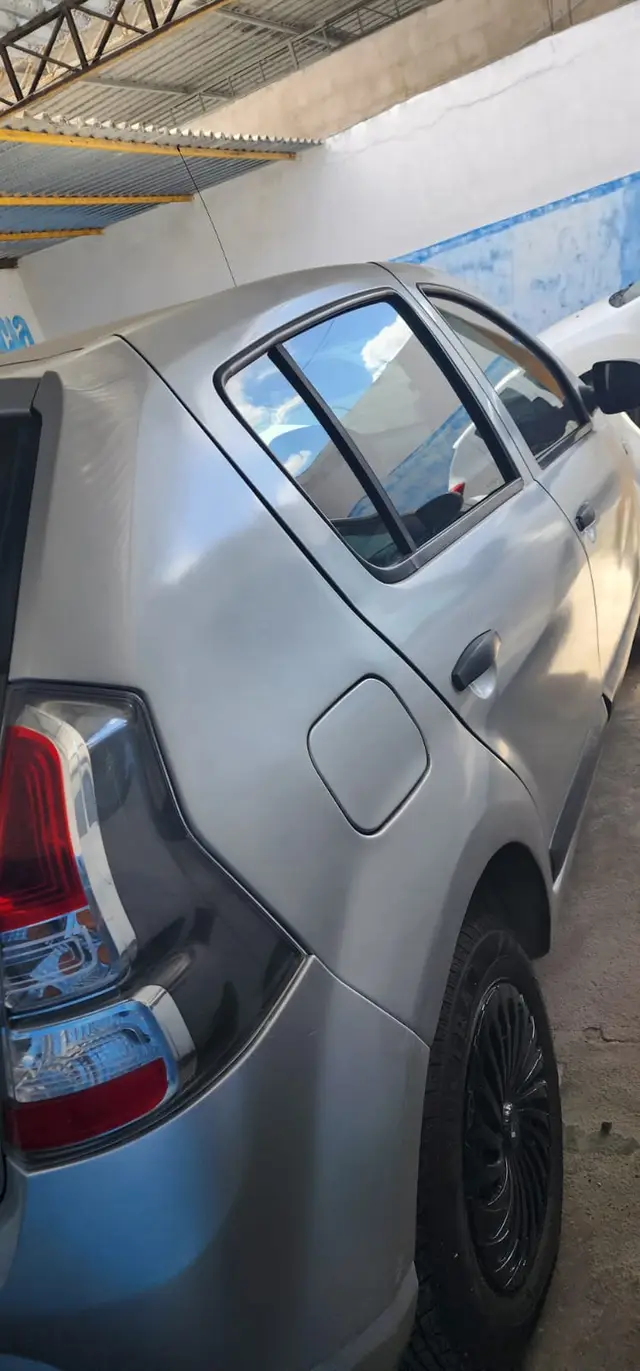 Carro Renault Sandero 2012 Expression 1.0 16V (flex)