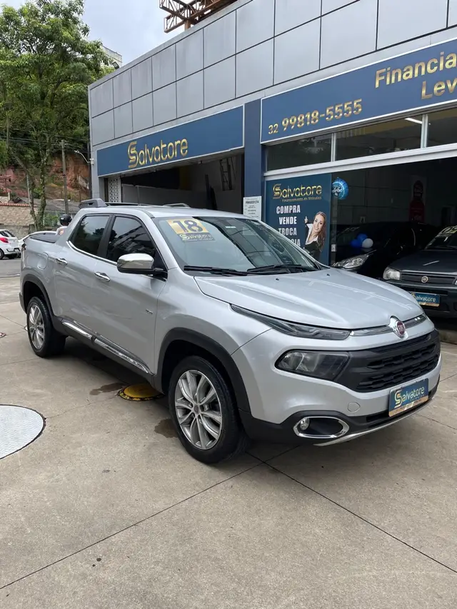 Carro Fiat Toro 2018 Freedom 2.0 diesel MT6 4x2