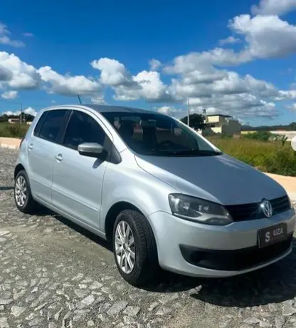 Carro Volkswagen Fox 2013 1.6 VHT (Flex)
