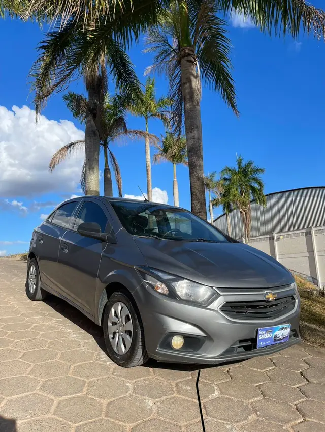 Carro Chevrolet Onix 2020 1.0 Joy SPE/4