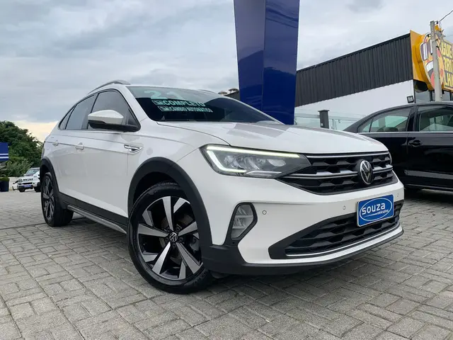 Carro Volkswagen Nivus 2021 Highline 1.0 Turbo (Aut.)