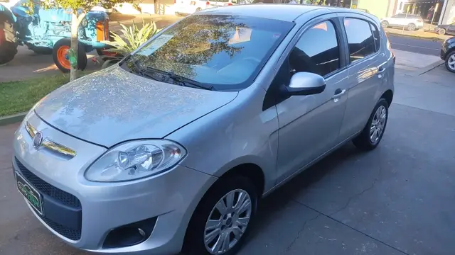 Carro Fiat Palio 2014 Essence 1.6 16V (Flex)